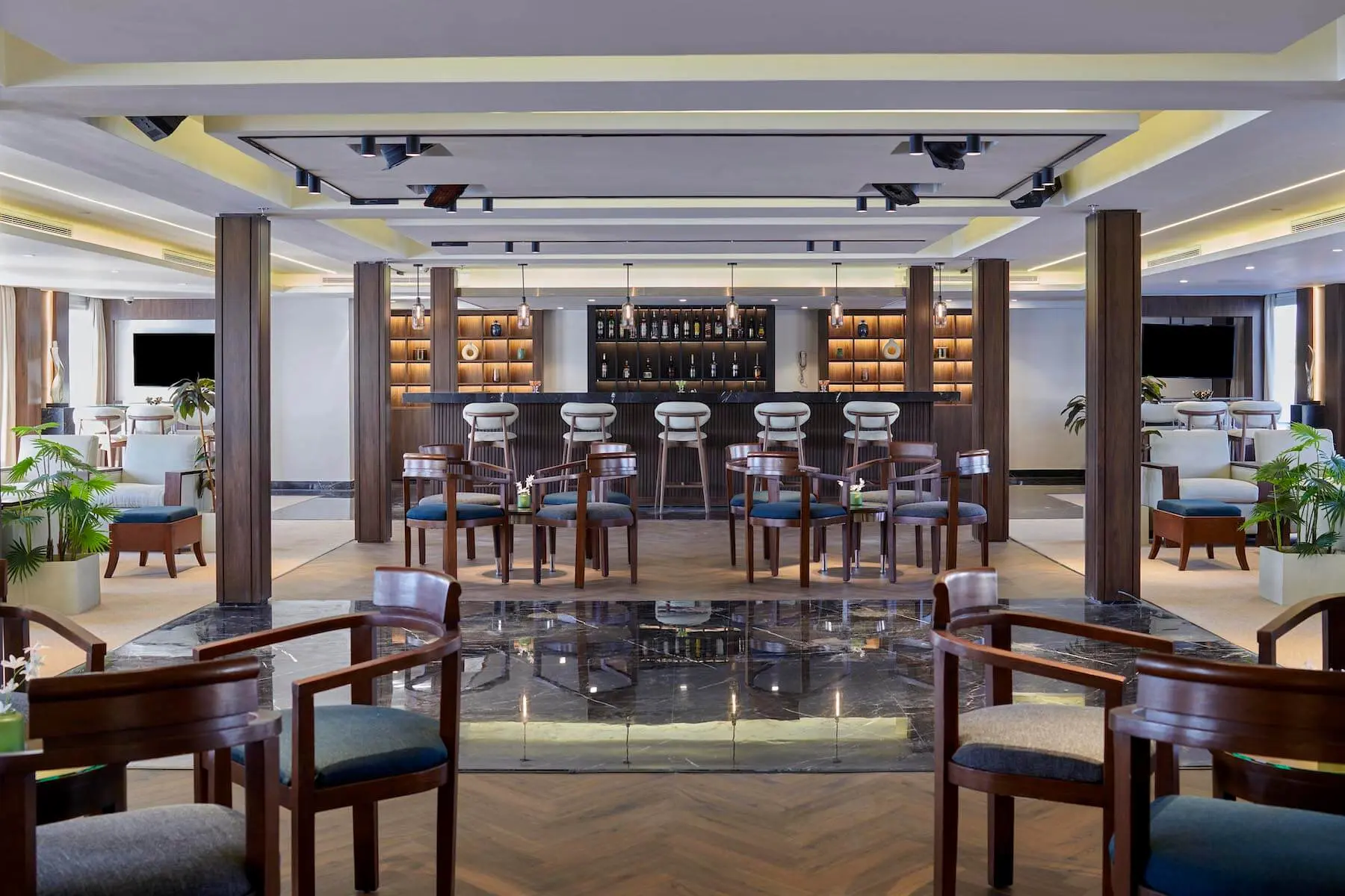 Abstract Lounge Bar - View 1
