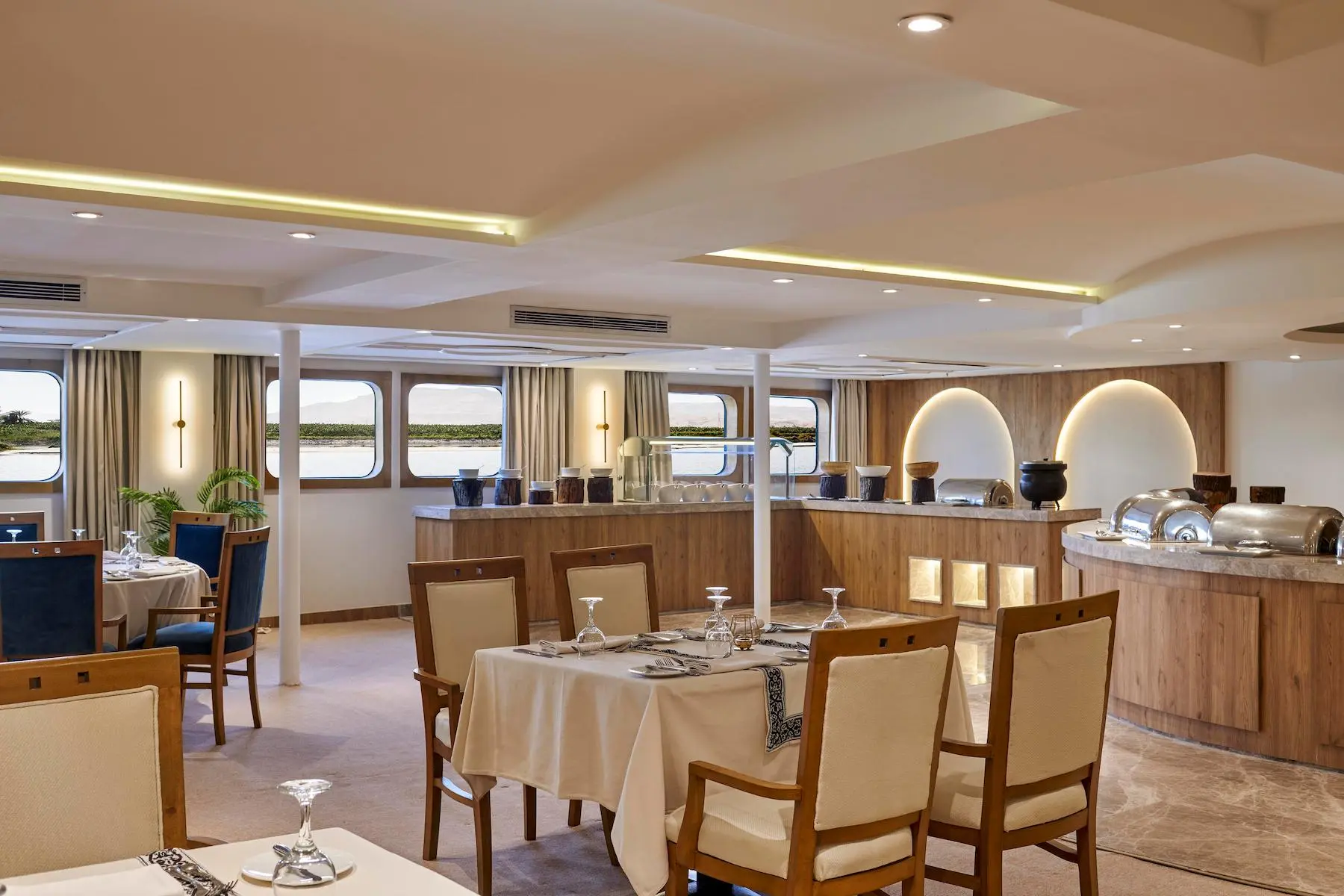 Restaurant - View 2