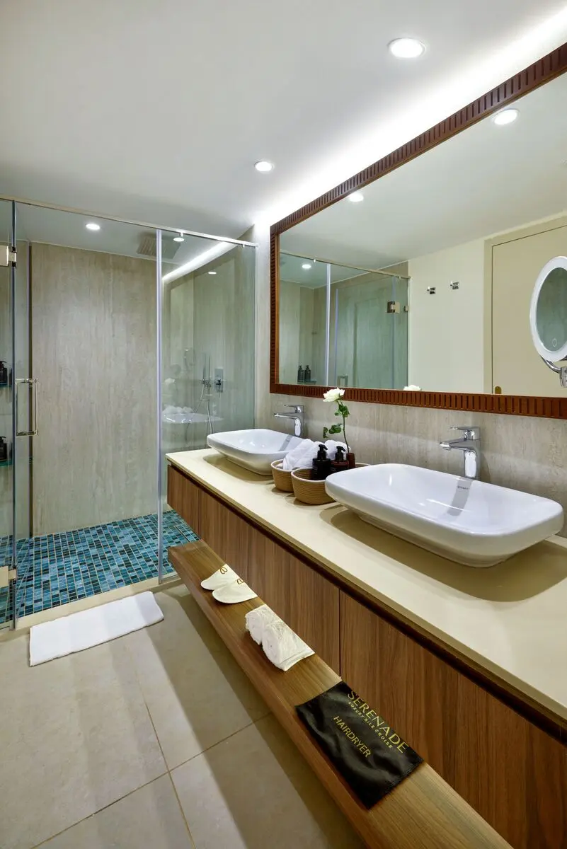 Royal Suite - View 4