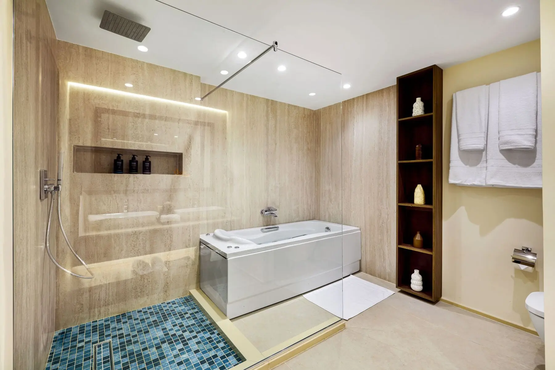 Royal Balcony Suite - View 2